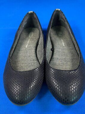 Dr Scholls Woman’s Flats Black Faux Snakeskin Pattern Size 8M